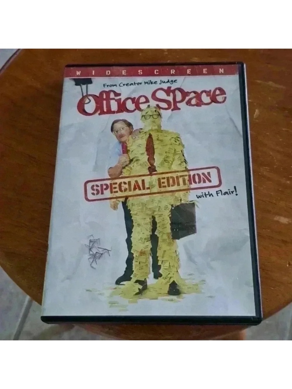 Special Edition DVD – White & Yellow Cover (Widescreen)